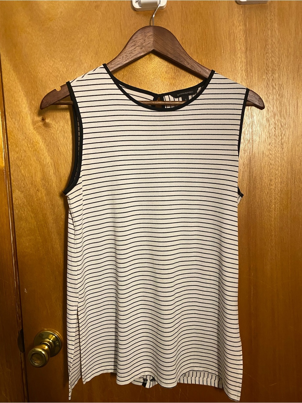 Banana Republic Black & White Striped Sleeveless Tank